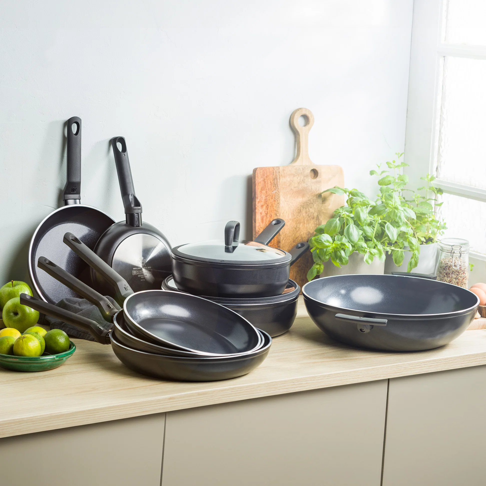 BK Easy Induction Frying Pan Set, Ø 24 and 28 cm – PFAS-free