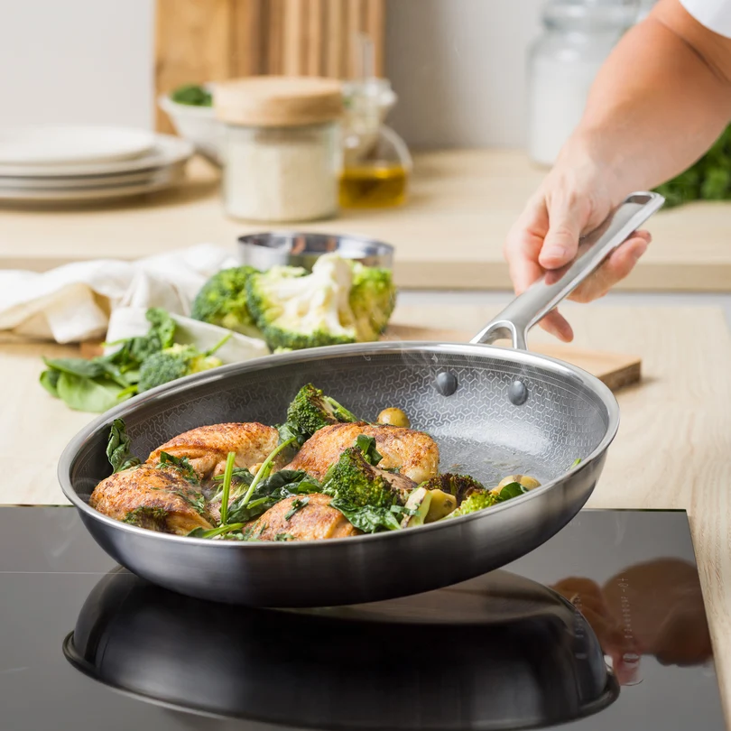 Greenpan Apex Frying Pan Thermobond Hybrid Casserole Dish - 3 layer stainless steel for perfect results - PFAS free