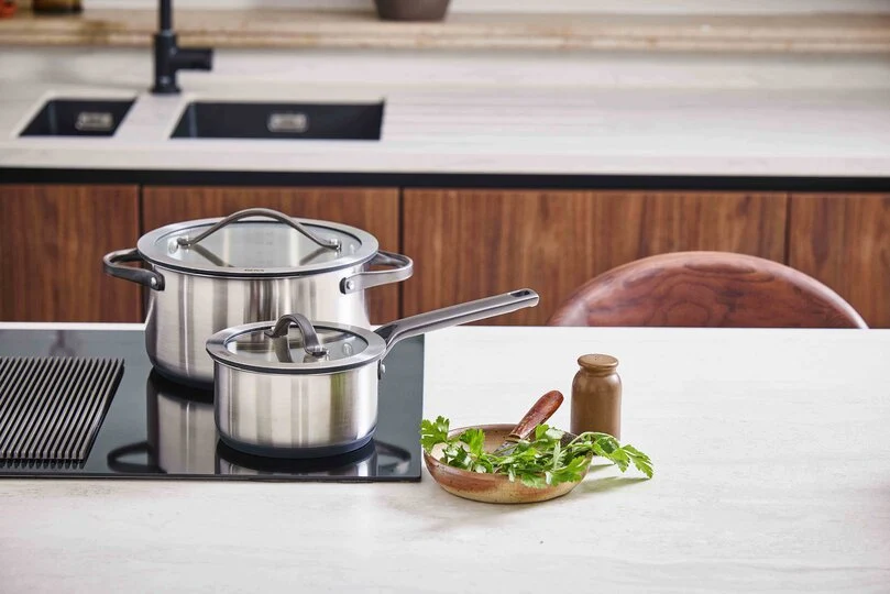 Beka Sensa Steel Pan with Softbase Base – Glass Lid with Downdraft Function – Ø 16cm – Espresso